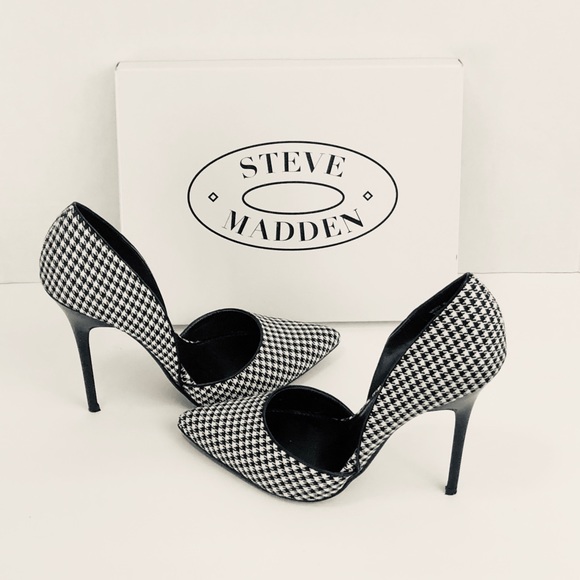 Steve Madden Shoes - ‼️🌟HOST PICK🌟 03/23‼️ Steve Madden Pumps